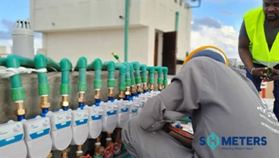 What are the standards required for water meter installation?